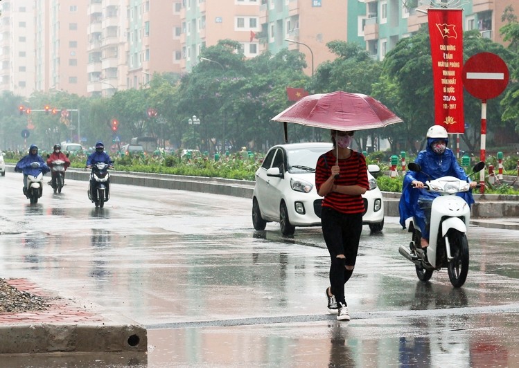 Anh ky la: Nguoi Ha Noi co ro trong mua lanh giua mua he-Hinh-8