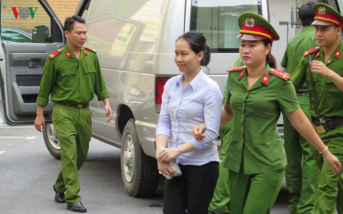 Nhung &quot;bong hong&quot; vuong vong lao ly trong dai an Oceanbank-Hinh-3