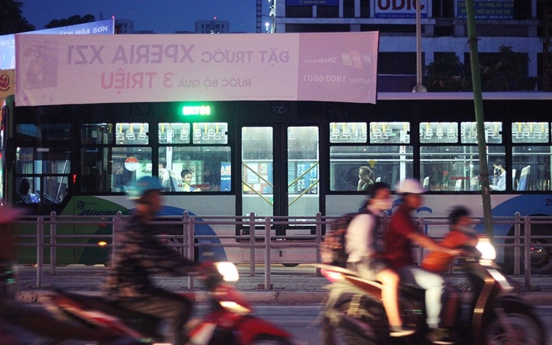 Buyt nhanh BRT vang khach sau phat bieu “qua tai“-Hinh-10