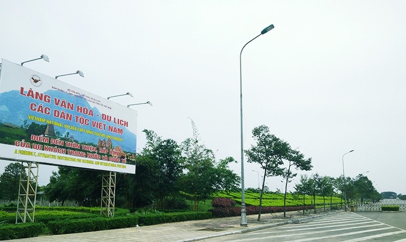 Ngan ngam canh do nat o Lang Van hoa - Du lich cac dan toc VN