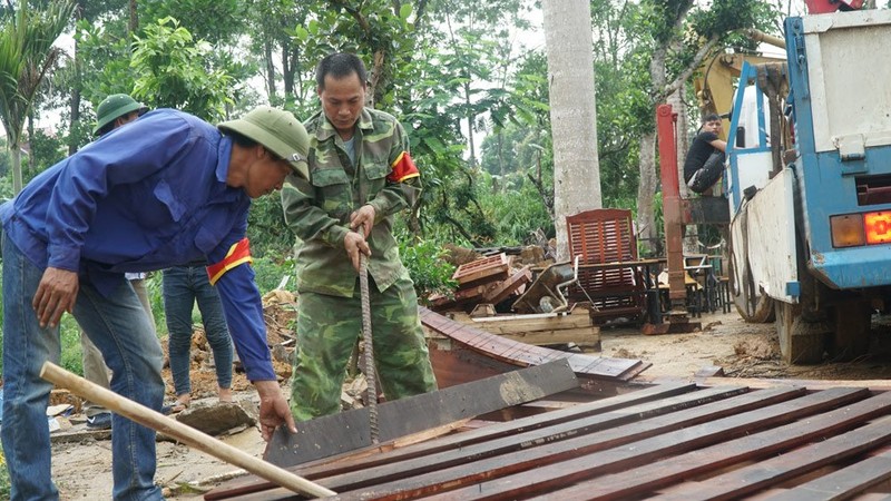 Can canh cuong che “cung dien cong chua” o Ba Vi-Hinh-2