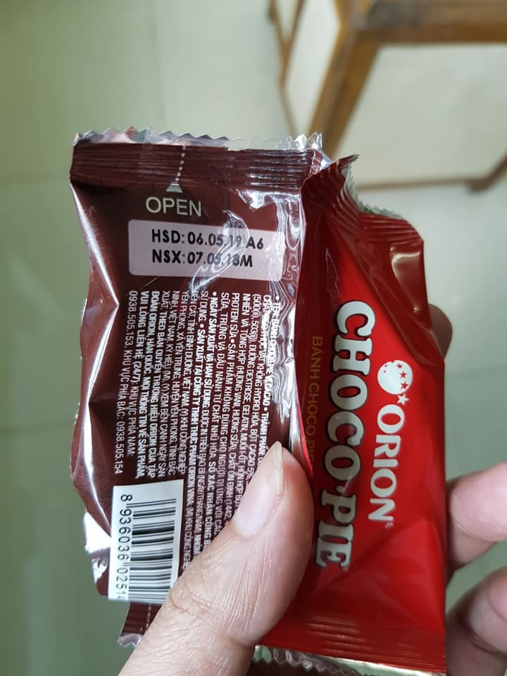 Dau bung, non lien tuc sau khi an banh Choco Pie bi moc-Hinh-3