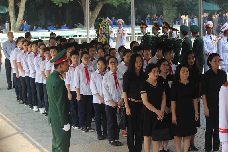 Truc tiep: Le vieng nguyen Tong Bi thu Do Muoi-Hinh-43