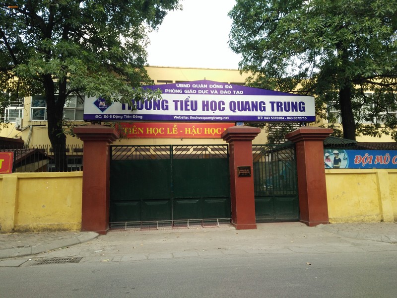 Co giao yeu cau hoc sinh tat ban hoc tuong trinh gi?