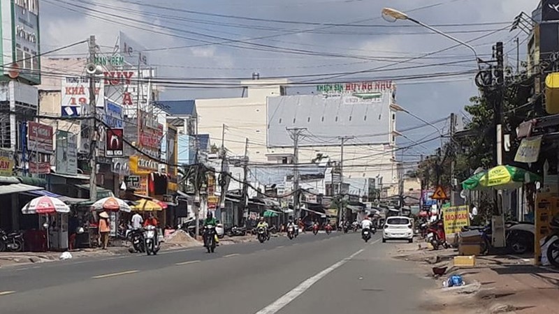 Ca Mau: Truy tim tai xe o to tong chet nguoi roi bo chay