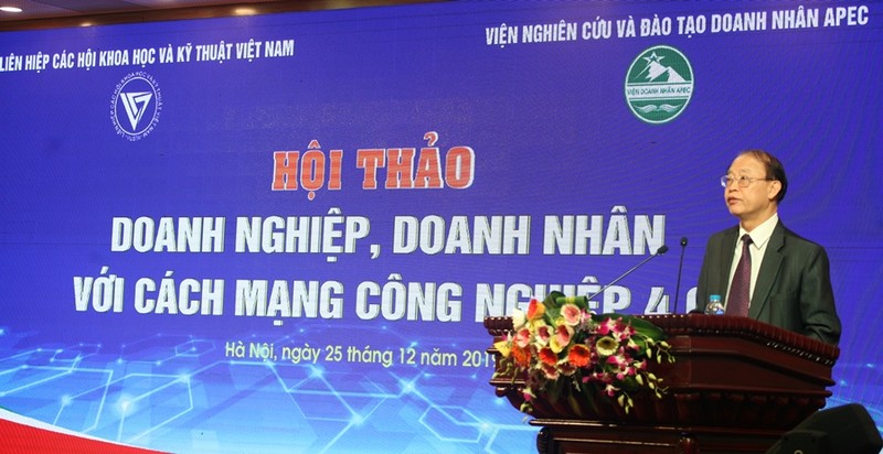 Doanh nghiep, doanh nhan trong thoi dai cach mang cong nghiep 4.0