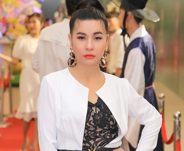 Cat Phuong: ‘Toi da sai, se truc tiep gap So TT&TT de giai quyet’