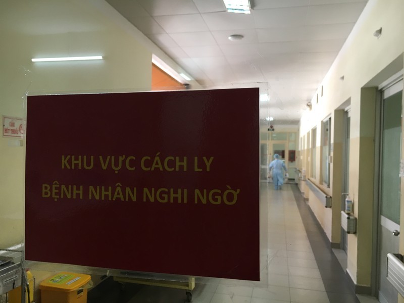 Nu du hoc bay London-Hanoi sang 12/3 nghi nhiem Covid-19: Suc khoe hien ra sao?-Hinh-2