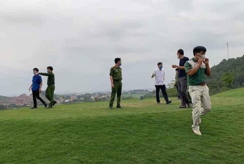 San golf Yen Dung chong lenh hoat dong: Ai la chu dau tu?