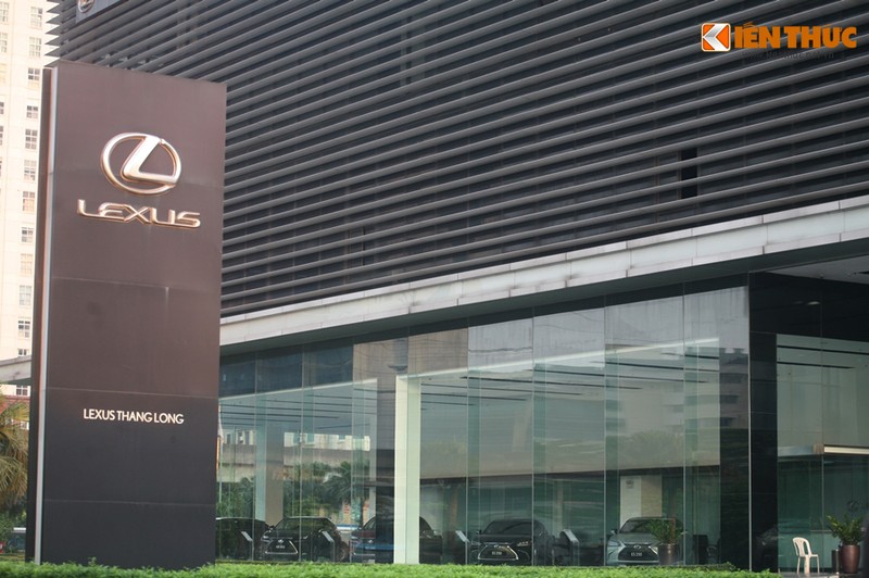 Showroom Lexus tren duong Duong Dinh Nghe thue trai phep... Ha Noi quyet thu hoi-Hinh-2