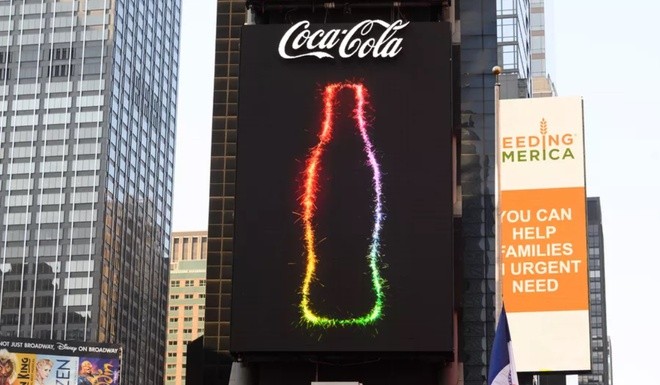 Coca-Cola va Unilever tay chay Facebook, Mark Zuckerberg mat 7,2 ty USD