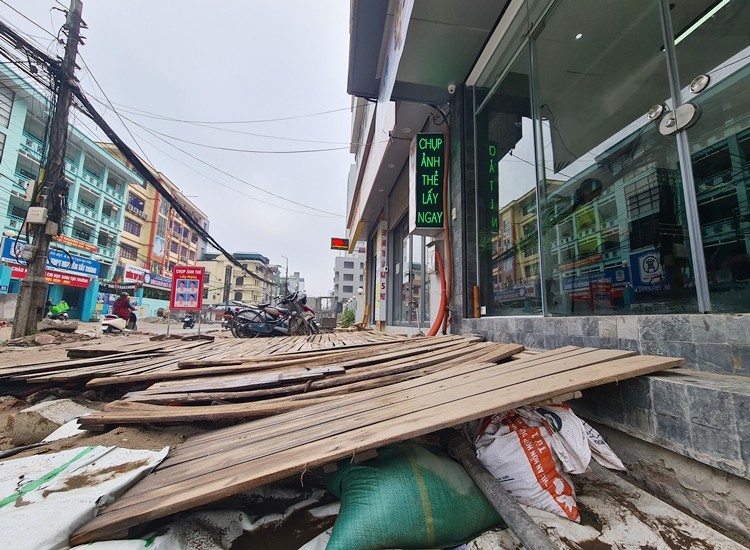 Du an mo rong pho Vu Trong Phung rua bo, dan Thu do kho so bac cau vao nha-Hinh-16