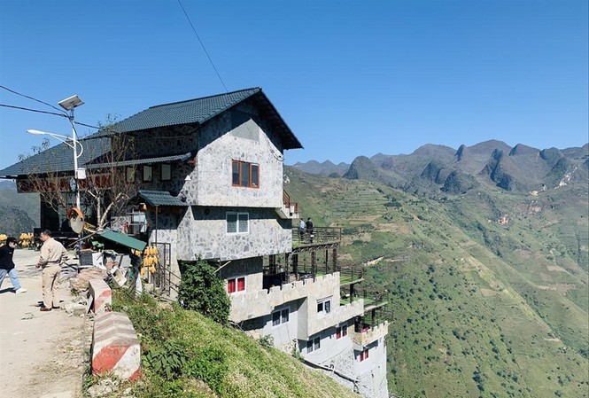 Panorama Ma Pi Leng be the hon truoc: Bo de nghi Ha Giang lam ro