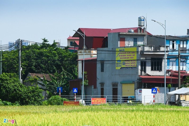 Canh doi xa nha, vat va cua nhung cong nhan bi ket lai Bac Ninh