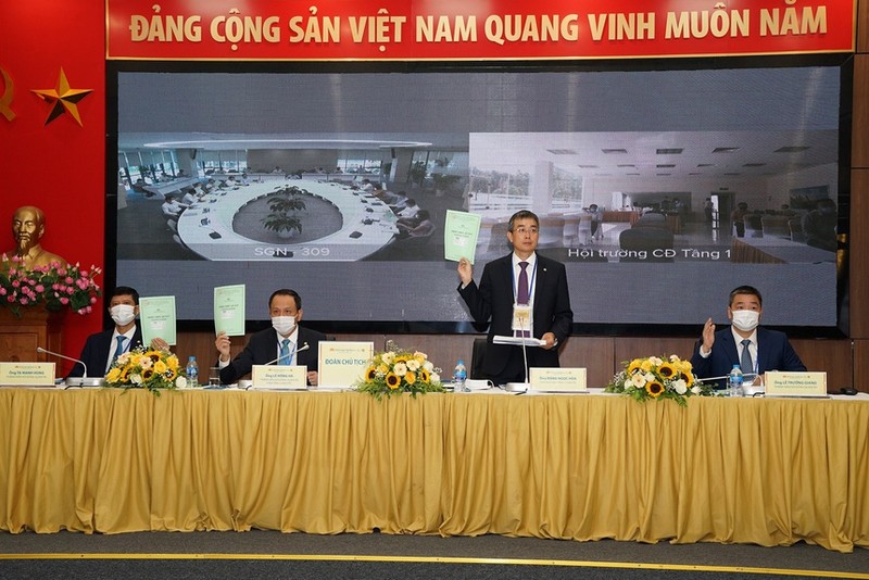 Vietnam Airlines tinh lap hang bay cho hang, co do duoc khoan lo ky luc?
