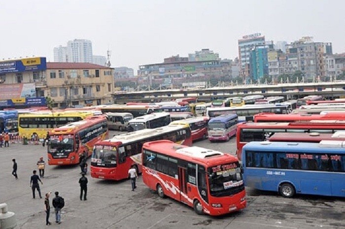 Ha Noi tam dung xe khach den 37 tinh, thanh pho