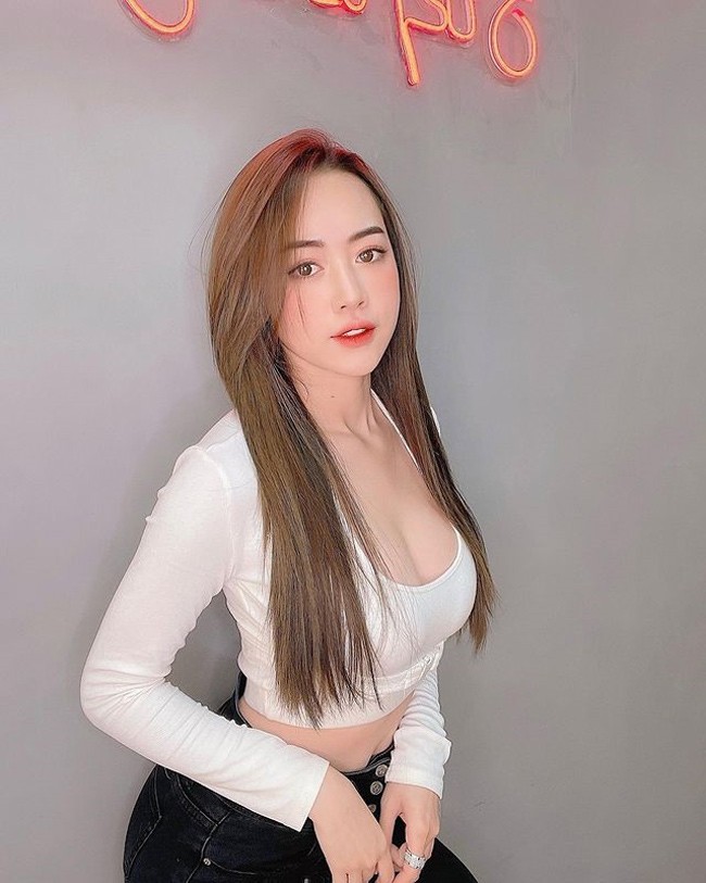 Hot gymer Quang Ninh so huu body hap dan trieu co gai uoc ao-Hinh-10