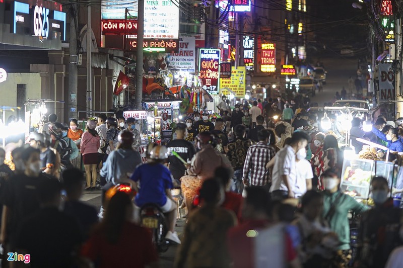 Hang quan o Vung Tau kin khach truoc them nam moi