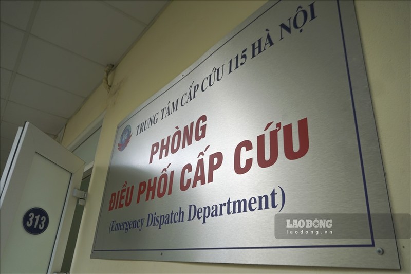 Ha Noi: Theo chan 115 vao tan nha dan cap cuu cho F0 tro nang