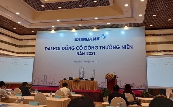 Eximbank lai to chuc dai hoi sau 11 lan hoan, lieu co thanh cong?