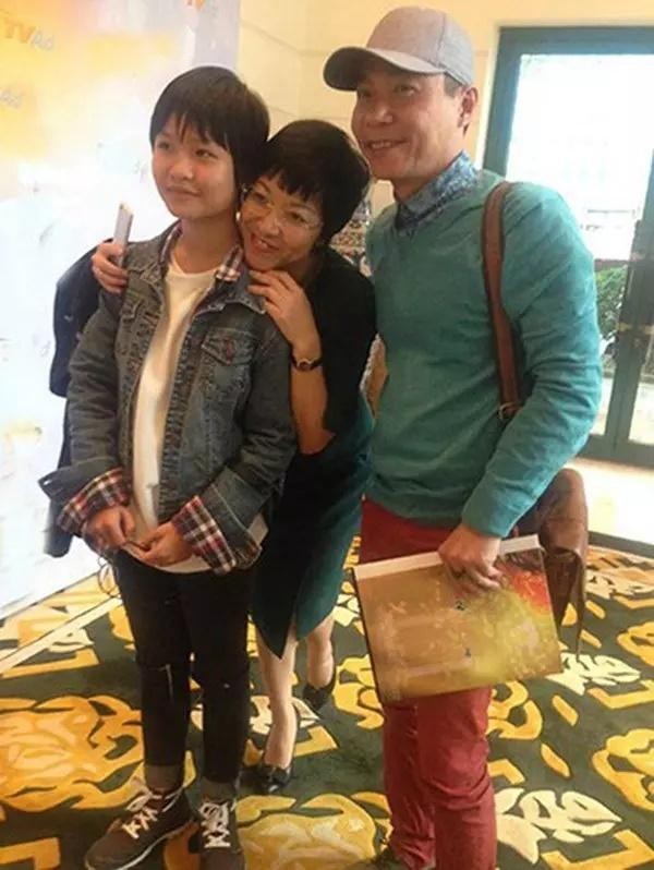 Con gai Cong Ly chia se hiem hoi ve MC Thao Van-Hinh-3