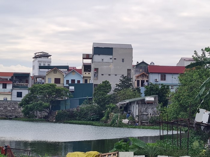 Ha Noi: Nhuc nhoi cong trinh xay dung tran lan tren dat nong nghiep o Yen So-Hinh-6