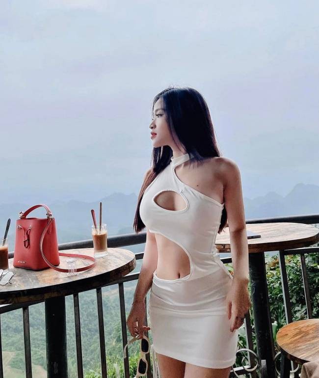 Mac goi cam o cong troi Quan Ba, di cay lua: Nu sinh Dong Nai phai len tieng thanh minh-Hinh-4