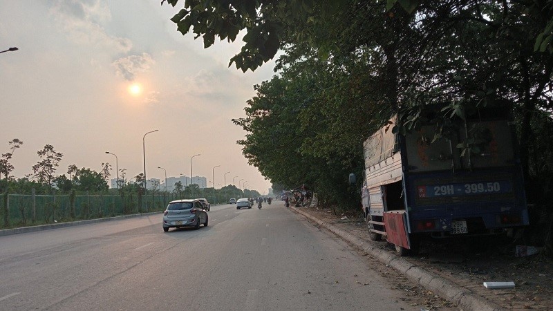 “Cho coc” bung phat tren Dai lo Thang Long, hiem hoa khon luong-Hinh-3