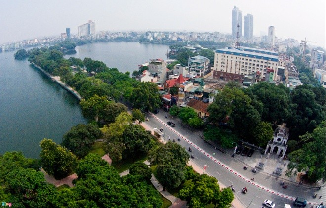 Dieu it biet ve con duong lang man nhat Ha Noi-Hinh-2