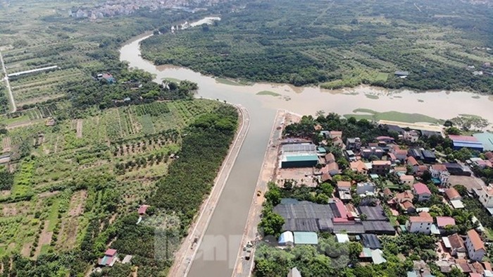 Ha Noi: Can canh tram bom Yen Nghia qua han van chua lam xong-Hinh-6