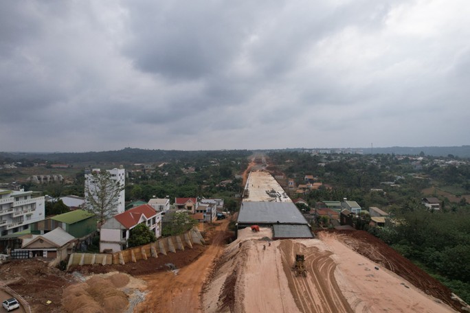 Canh ngon ngang du an duong dai lo Dong Tay Buon Ma Thuot-Hinh-8