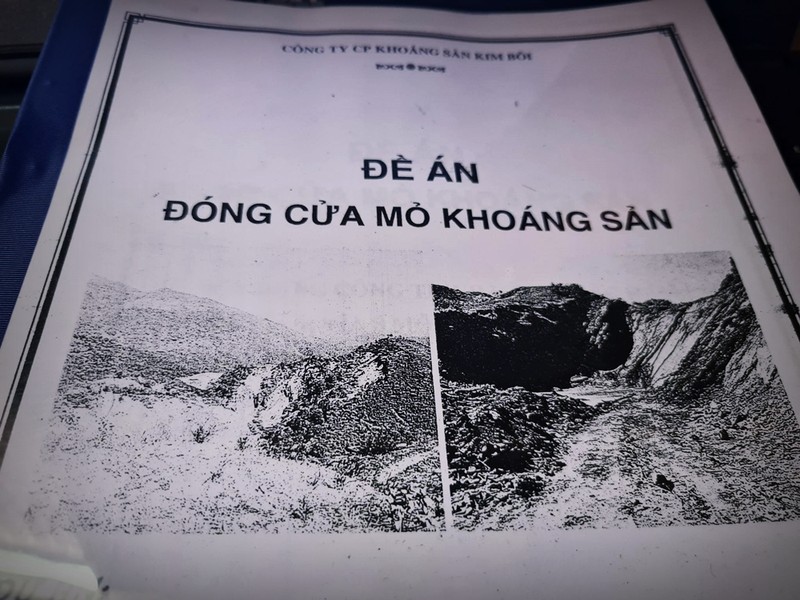 Hình ảnh mỏ than Mường Vọ hoạt động bất chấp lệnh đóng cửa - Hình 4 Hinh anh mo than Muong Vo hoat dong bat chap lenh dong cua-Hinh-4