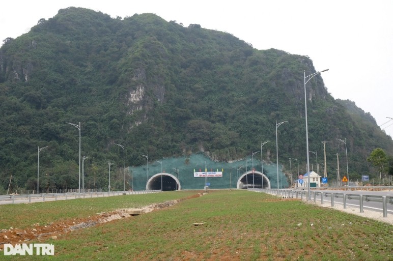 Can canh 63km cao toc Mai Son - QL45 chuan bi hoan thanh-Hinh-8