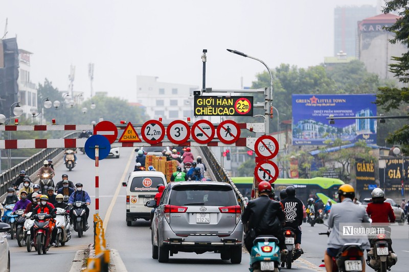 Can canh he thong bien bao thong minh, canh bao tu xa cua Ha Noi-Hinh-3