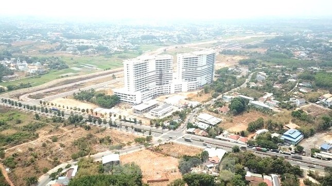 Du an benh vien 2.300 ty o Binh Duong gio ra sao?-Hinh-9