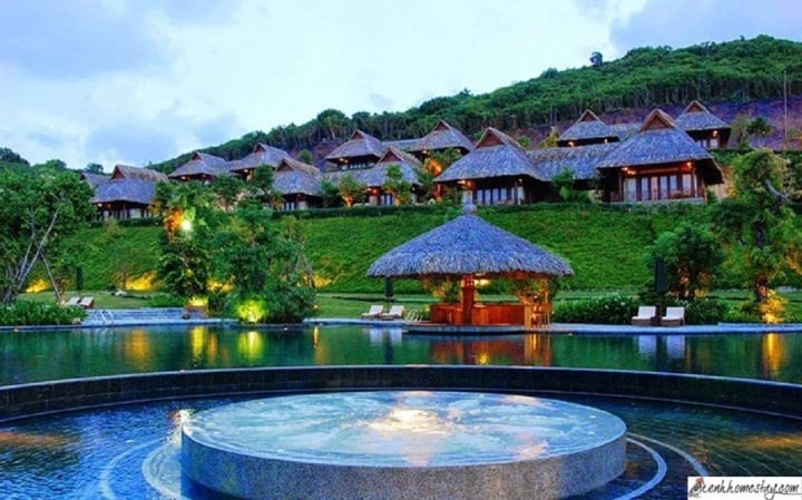 Man nhan loat resort dang cap nhat Nha Trang, danh cho gioi nha giau-Hinh-4