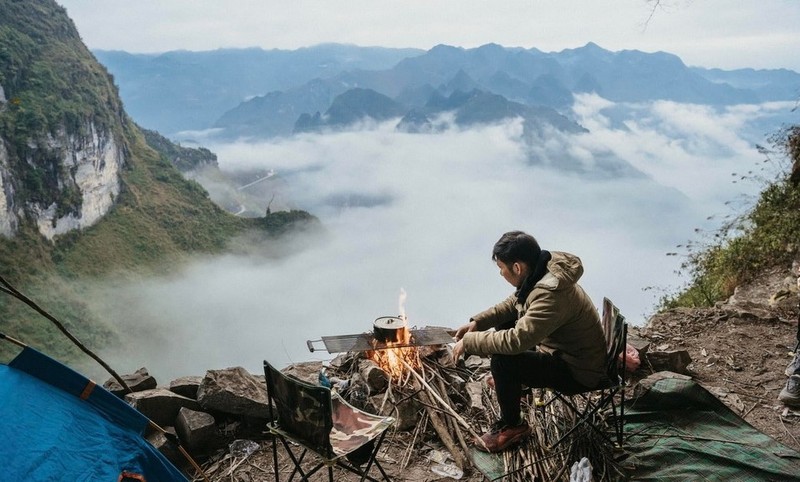 Cam trai 'nghin sao' tren vach da o Ha Giang