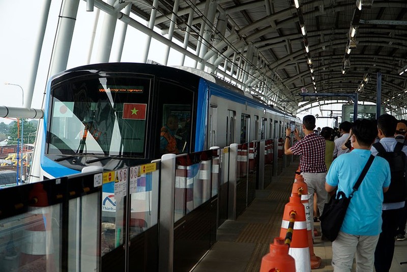 Ngay 29/8, metro so 1 Ben Thanh- Suoi Tien chay thu toan tuyen