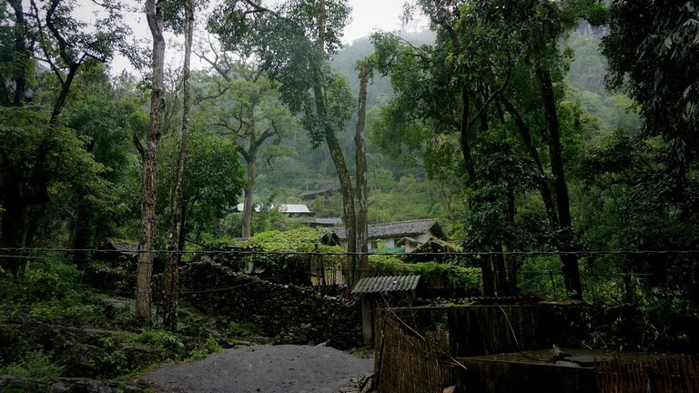 Ngoi lang ‘3 khong’ nghin tuoi an minh trong may o Ha Giang-Hinh-2