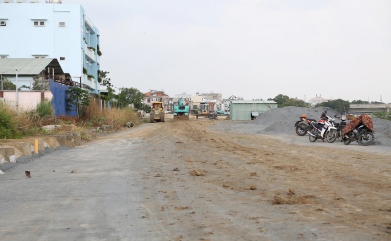 Diện mạo mới đường ven sông Đồng Nai gần 2.000 tỷ đồng sau 2 năm khởi công - Hình 7 Dien mao moi duong ven song Dong Nai gan 2.000 ty dong sau 2 nam khoi cong-Hinh-7