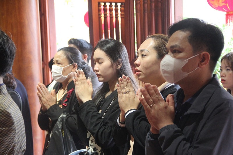 Dong nguoi chen nhau tray hoi Lim Bac Ninh-Hinh-14