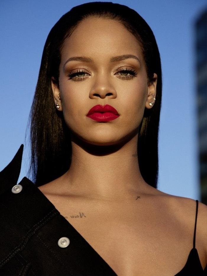 Rihanna nhan cat-xe khong lo khi hat o dam cuoi con trai ty phu-Hinh-3