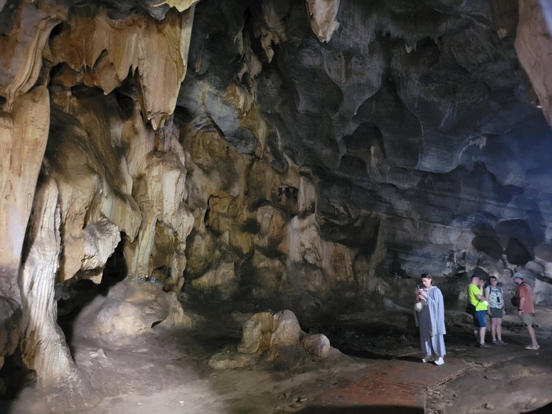 Kham pha chua Bich Dong hon 500 nam tuoi o Ninh Binh-Hinh-7