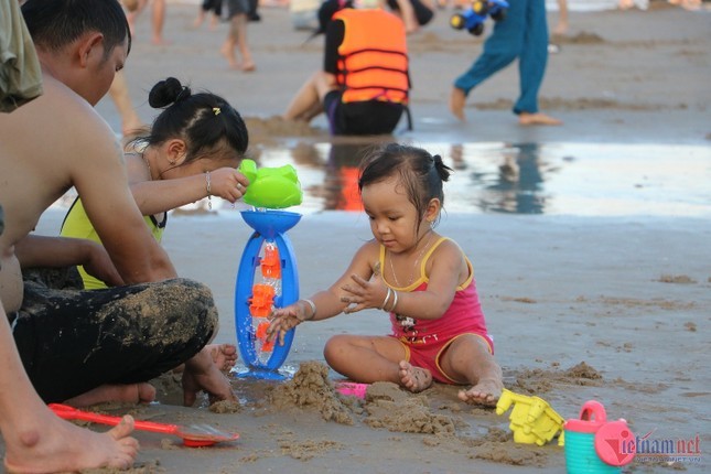 Du khach do ve bien Vung Tau giai nhiet ngay cuoi tuan-Hinh-4