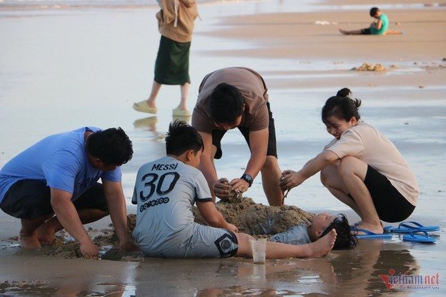 Du khach do ve bien Vung Tau giai nhiet ngay cuoi tuan-Hinh-5