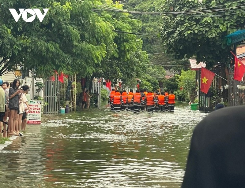 Mua lon keo dai, nhieu noi o Lang Son bi ngap sau, sat lo-Hinh-4