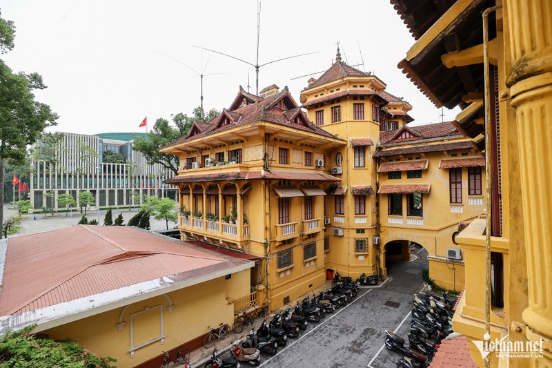 Tru so Bo Ngoai giao, ngoi nha tram mai duy nhat tai Viet Nam-Hinh-12