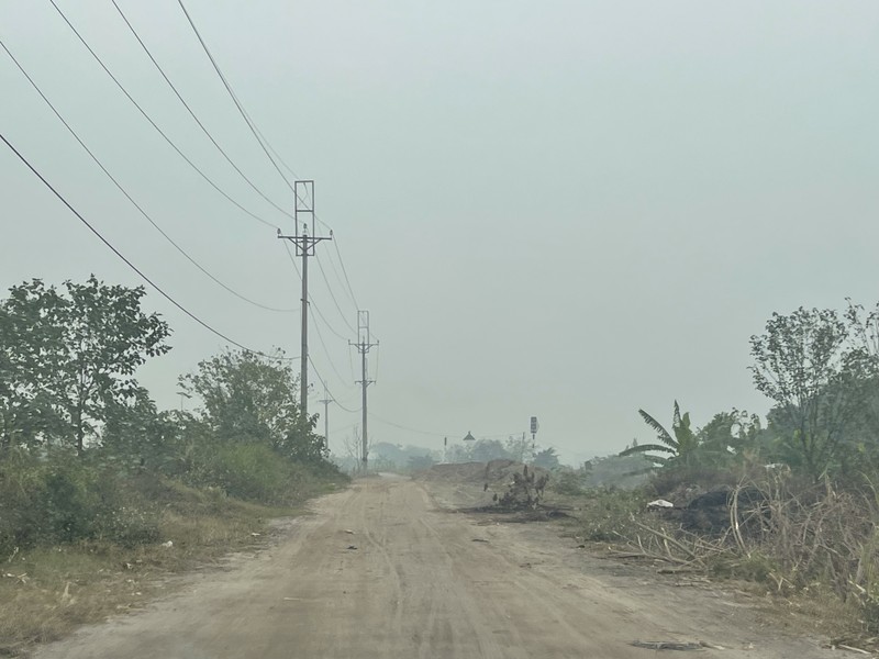 Hien trang ben bai khong phep o Phu Dong sau yeu cau dep bo-Hinh-9