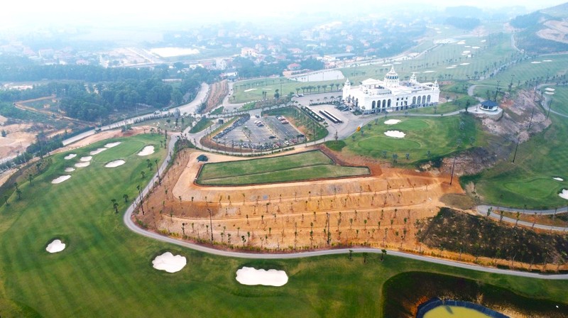 Bac Giang: Loat sai pham cua Golf Truong An tai san Golf Viet Yen-Hinh-2