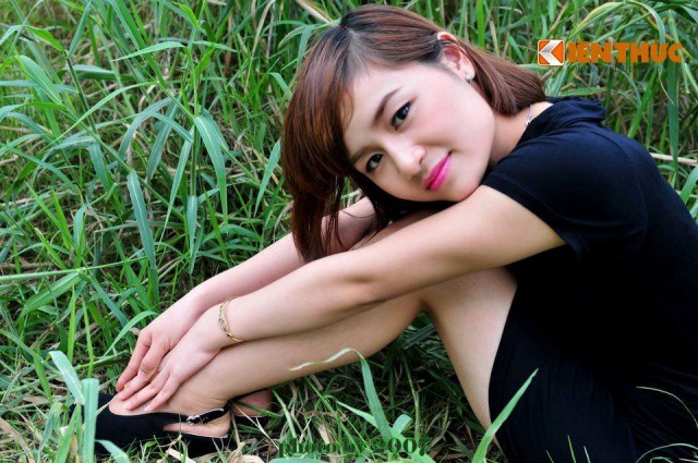 Hot girl Dai hoc Cong nghiep TP HCM me lam tu thien-Hinh-9